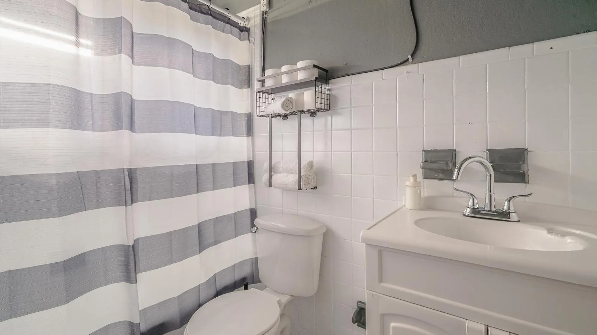 Green San Juan - 2 Bedroom Apartment